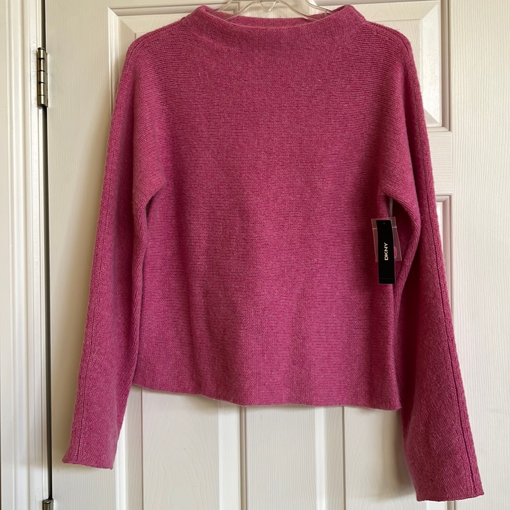 NWT DKNY sweater